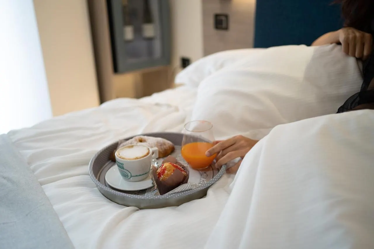Carizza Rooms Pozzallo Italy